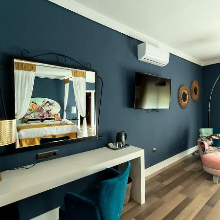 Kross Altos De Hotel 4*
